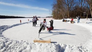 FJT108_CANADA_HOCKEY